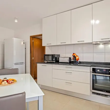 Apartment Larano