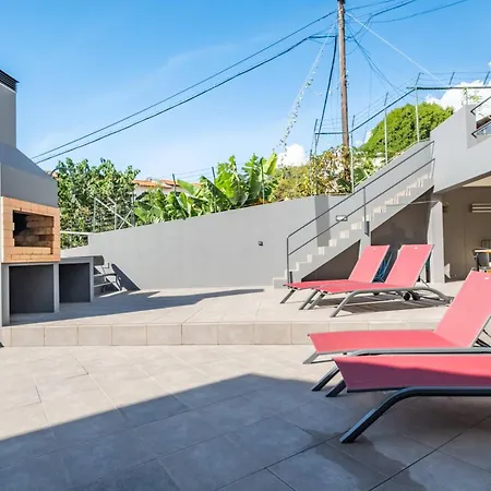 Apartment Larano *
